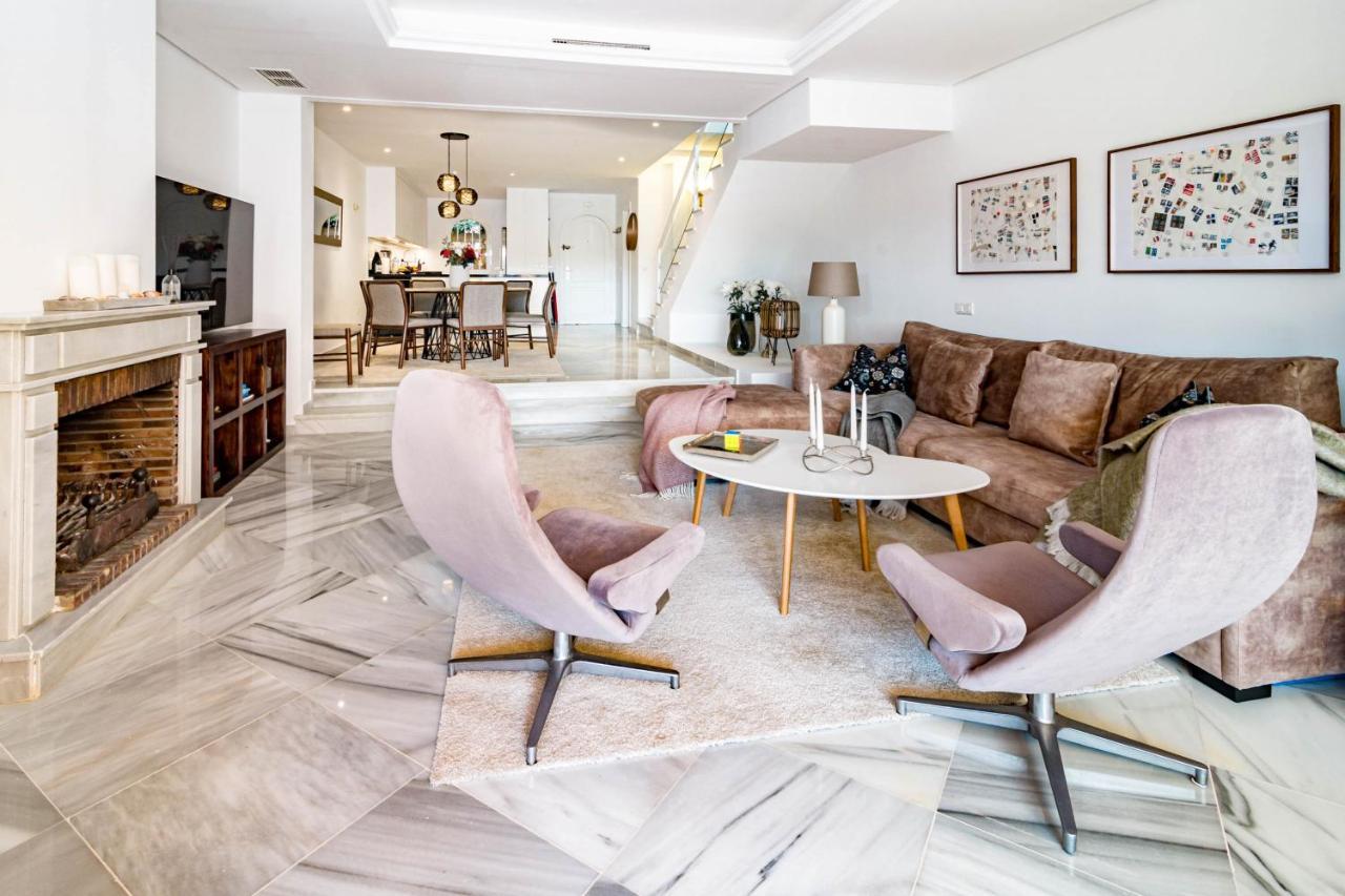 Сasa de vacaciones Tropical Palmy 3 Bedroom Townhouse In Nueva Andalucia Close To Puerto Banus