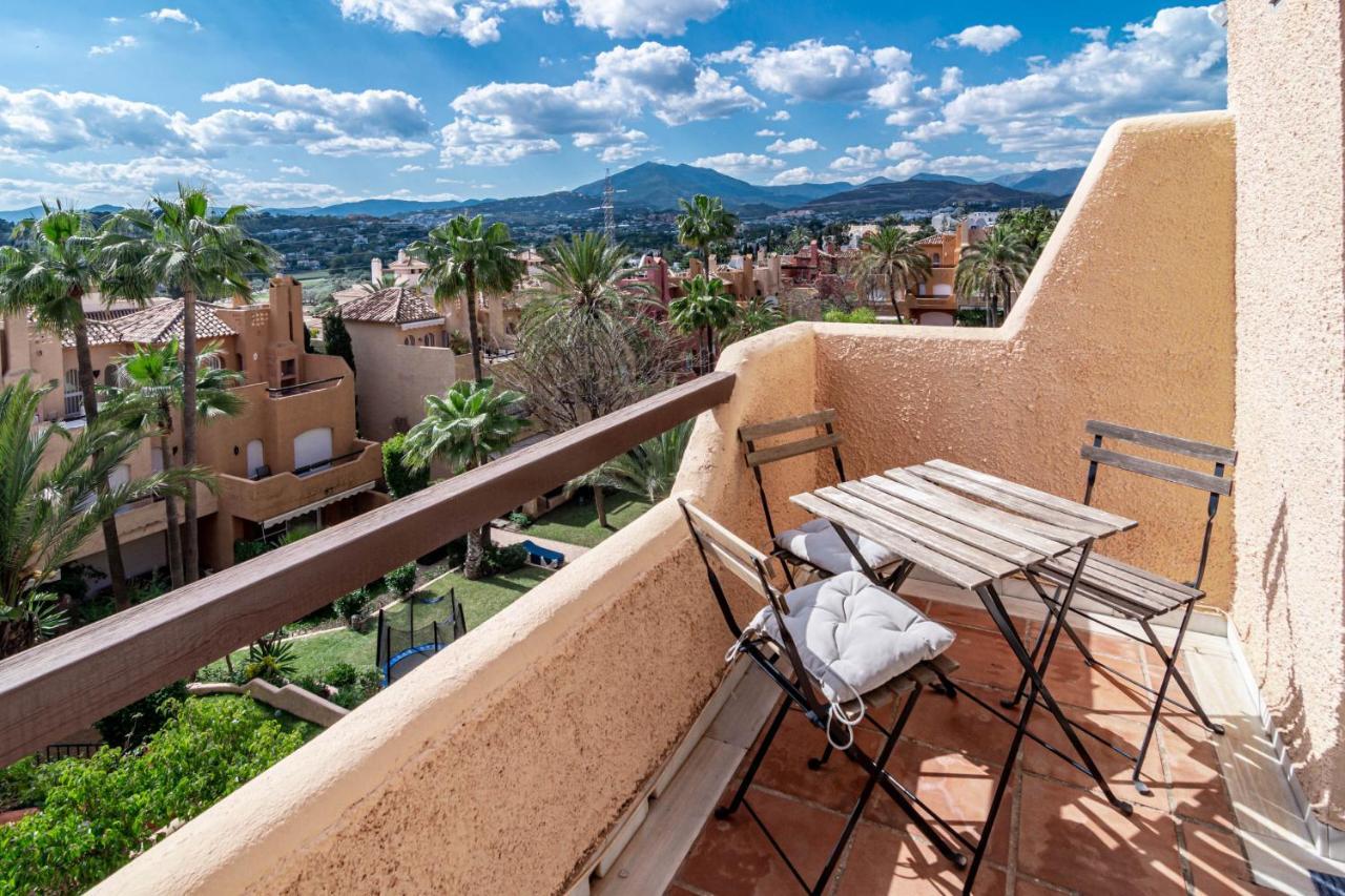 Feriehus Tropical Palmy 3 Bedroom Townhouse In Nueva Andalucia Close To Puerto Banus